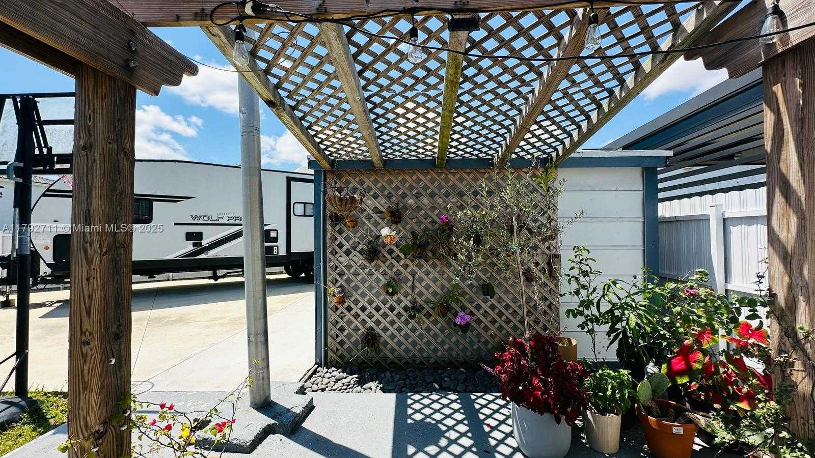 Small Image of 28104 SOUTH WEST 135TH AVE, Homestead Number 35