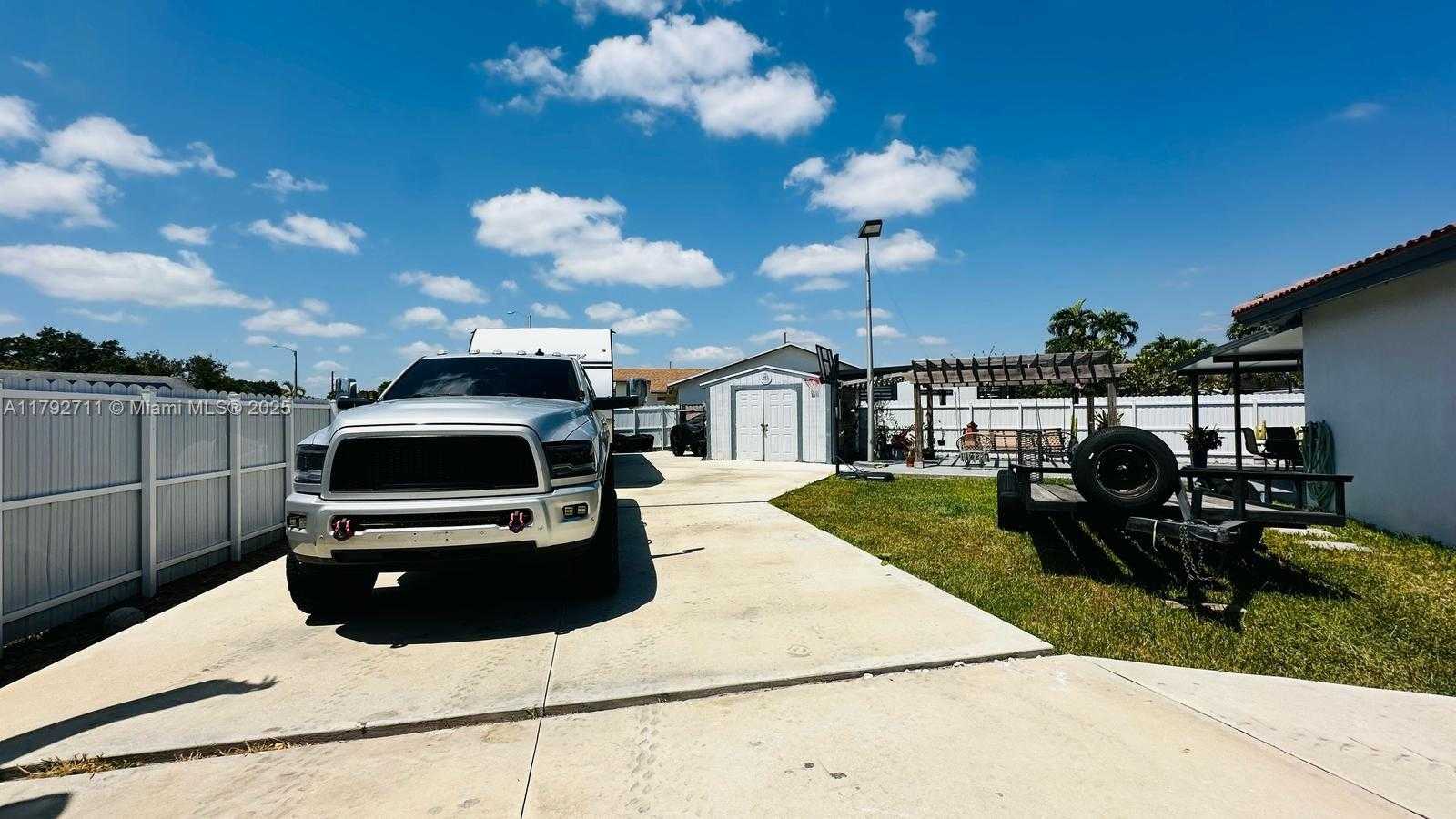 Small Image of 28104 SOUTH WEST 135TH AVE, Homestead Number 36