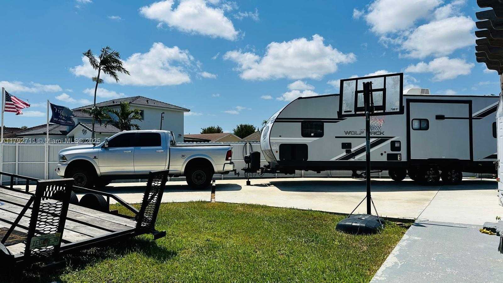 Small Image of 28104 SOUTH WEST 135TH AVE, Homestead Number 37