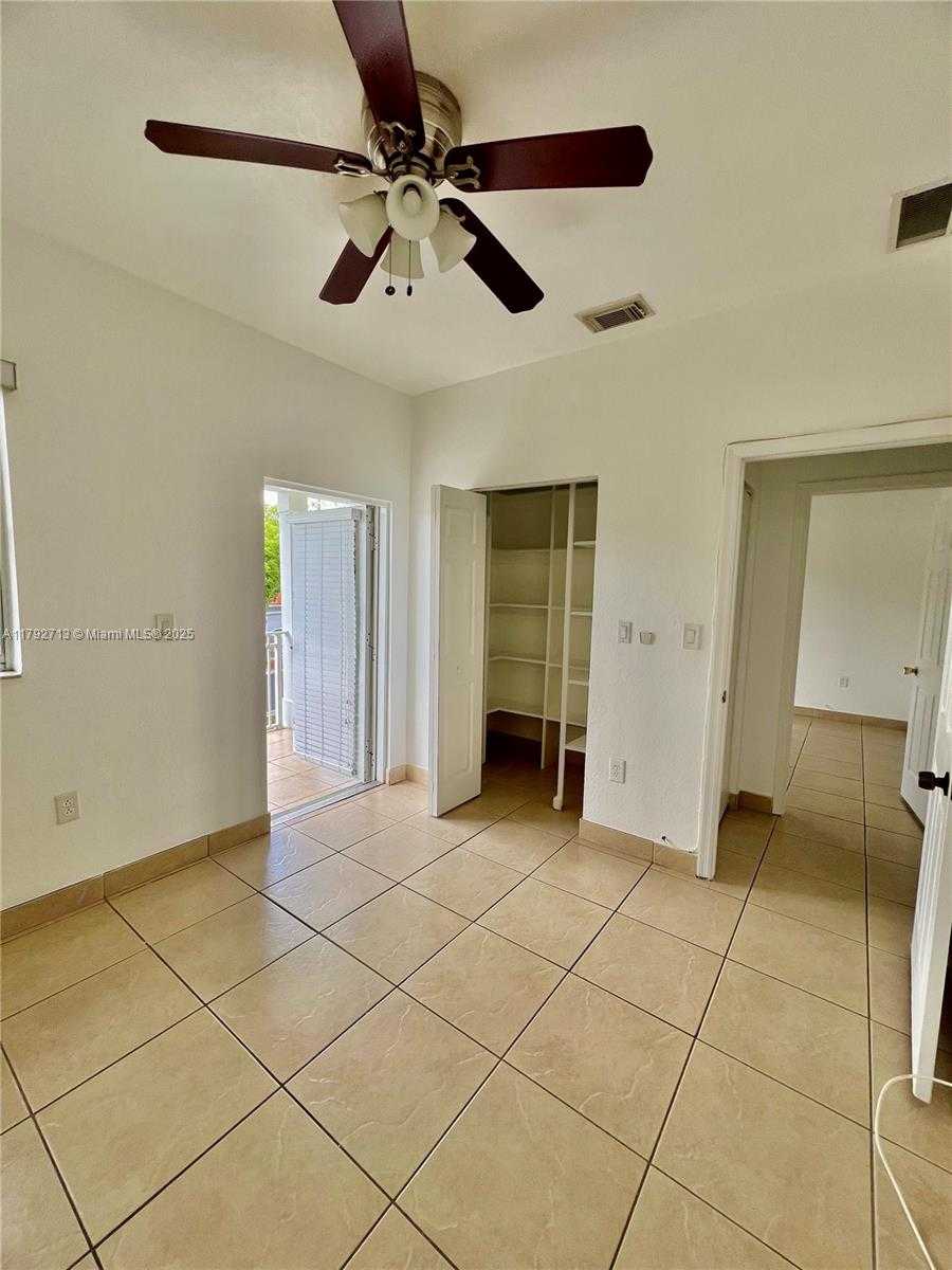 Small Image of 3141 NORTH EAST 3RD DR, Homestead Number 12