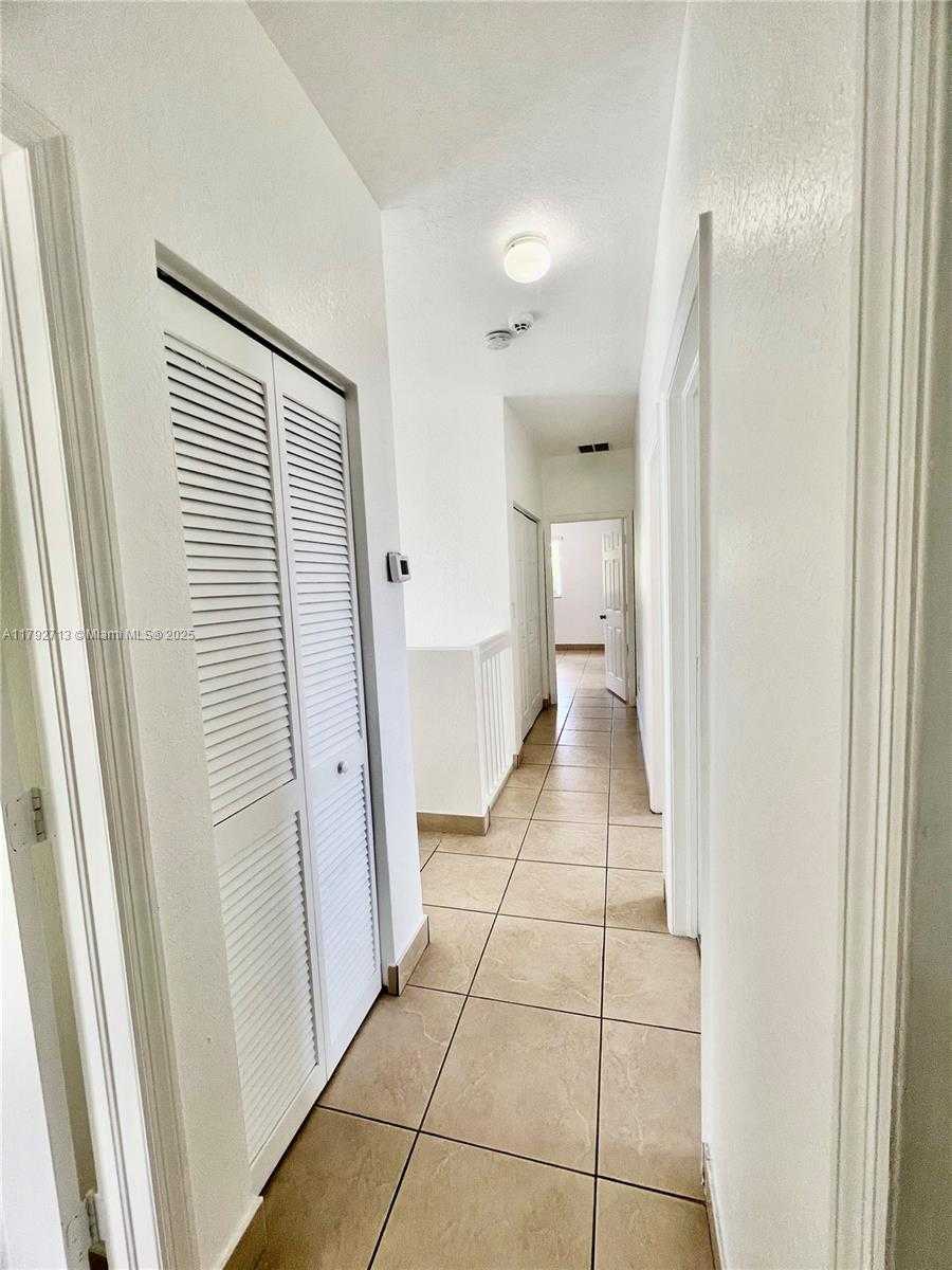 Small Image of 3141 NORTH EAST 3RD DR, Homestead Number 13