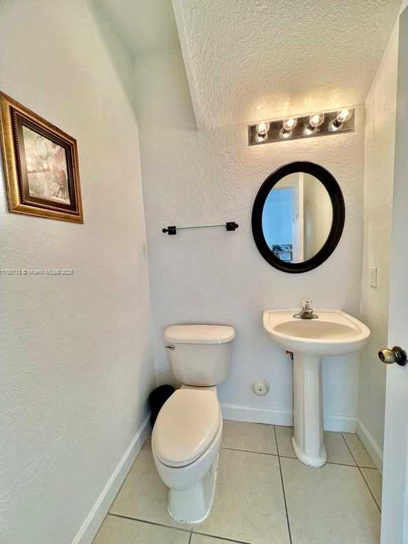 Small Image of 3141 NORTH EAST 3RD DR, Homestead Number 5