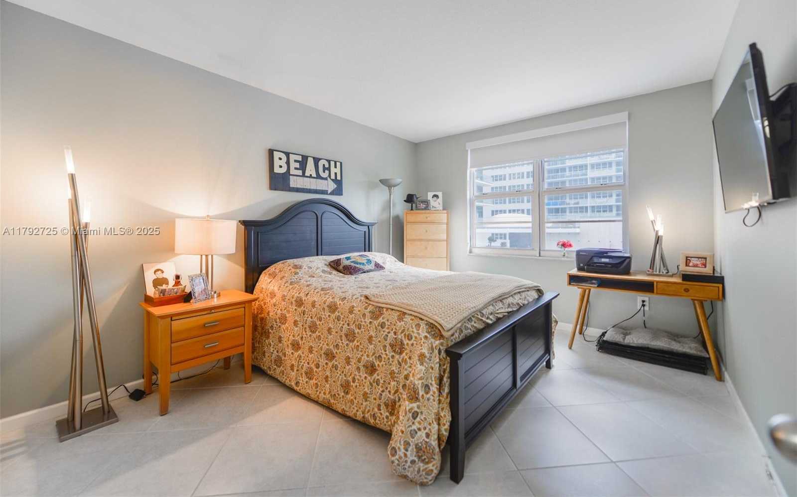 Small Image of 1980 SOUTH OCEAN DR #3E, Hallandale Beach Number 11