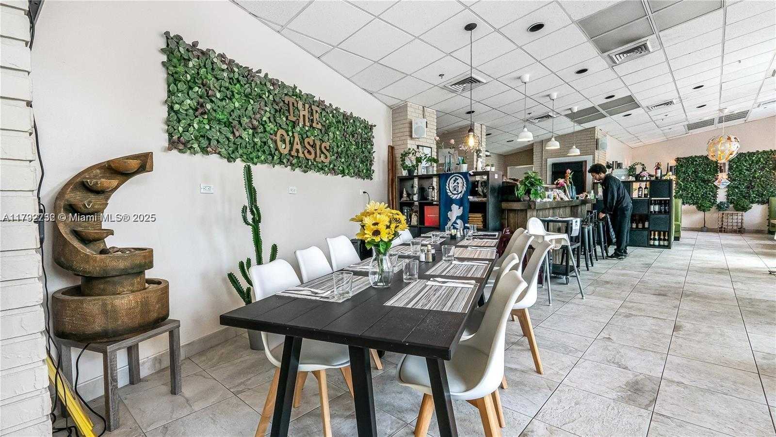 Small Image of 100 BAYVIEW DR #829, Sunny Isles Beach Number 23