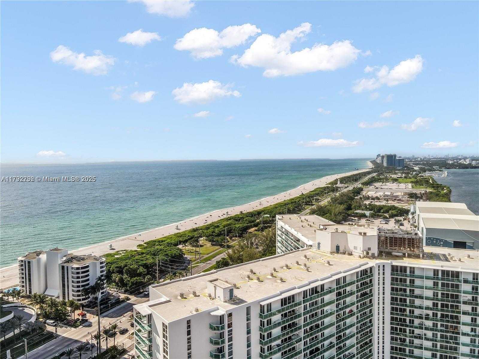 Small Image of 100 BAYVIEW DR #829, Sunny Isles Beach Number 38
