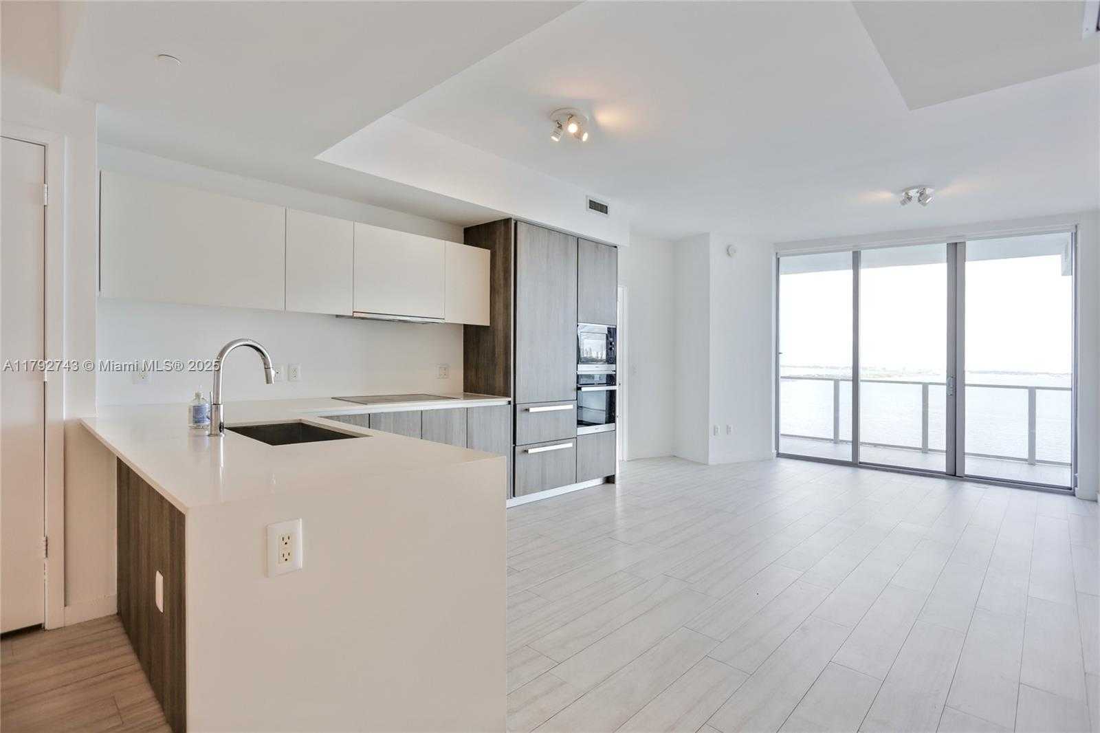 Small Image of 2900 NORTH EAST 7TH AVENUE #1703, Miami Number 2