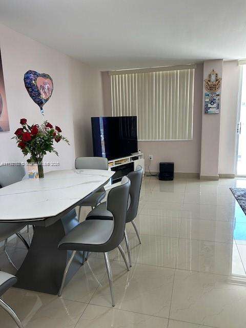 Small Image of 2801 NORTH EAST 183RD ST #1606W, Aventura Number 9