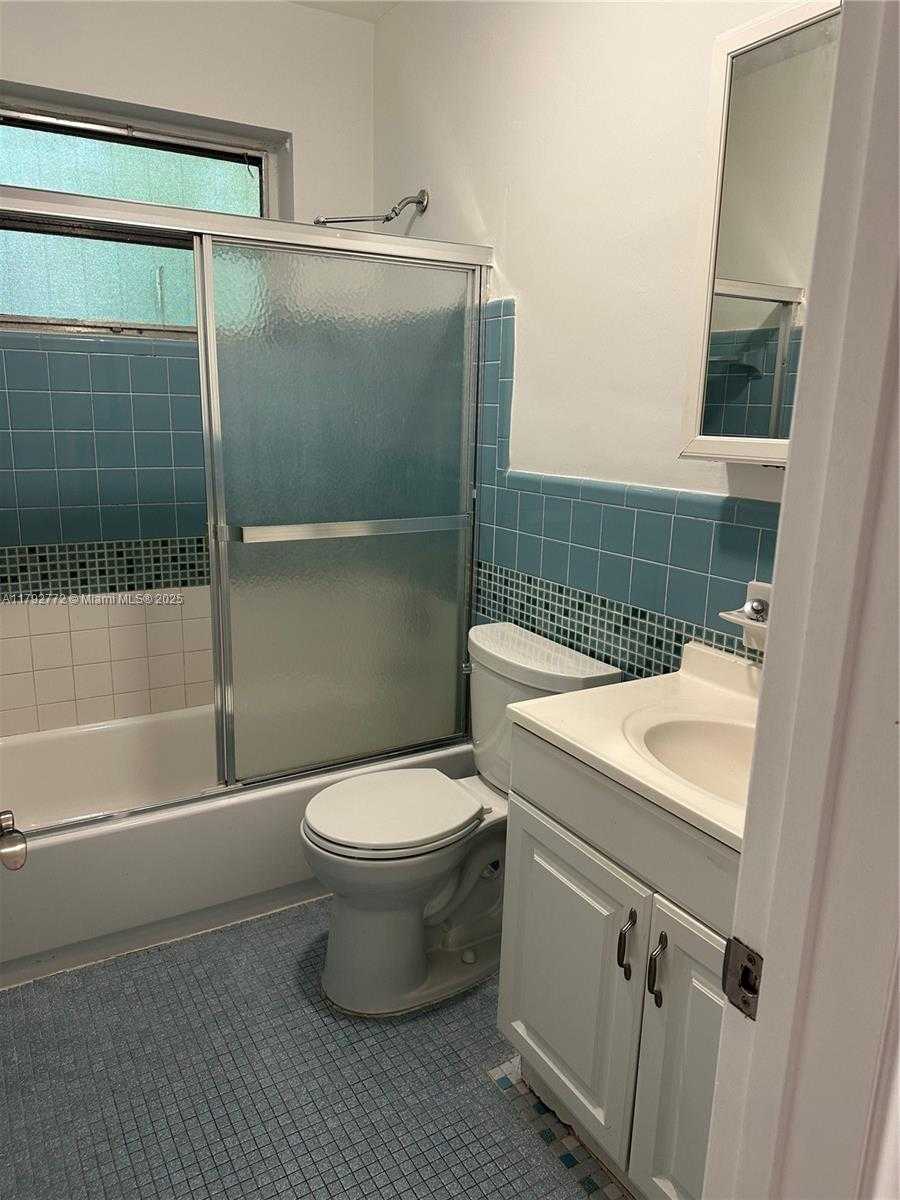 Small Image of 1130 COTORRO AVE #1130, Coral Gables Number 11
