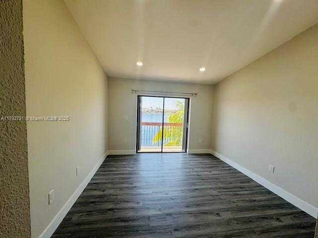 Small Image of 5650 WEST 26TH CT #206, Hialeah Number 7