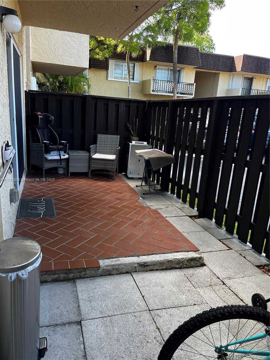 Small Image of 9004 SOUTH WEST 137TH ST #8-5, Miami Number 10