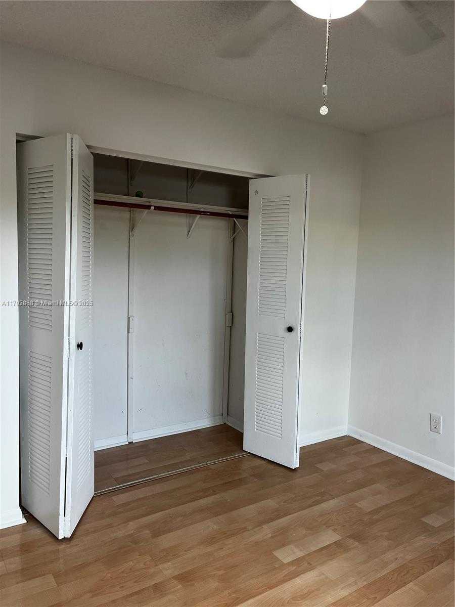 Small Image of 9004 SOUTH WEST 137TH ST #8-5, Miami Number 13