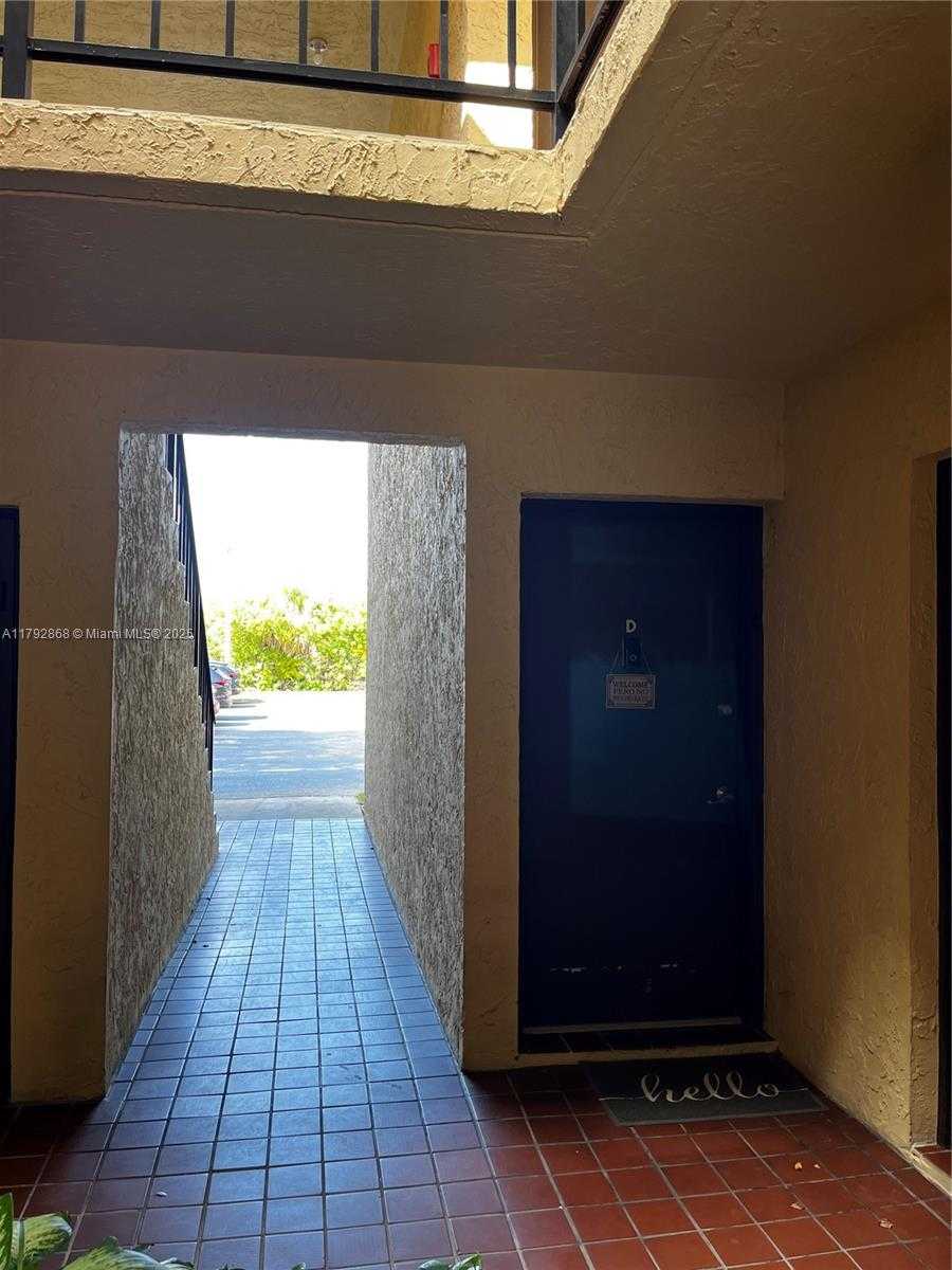 Small Image of 9004 SOUTH WEST 137TH ST #8-5, Miami Number 2