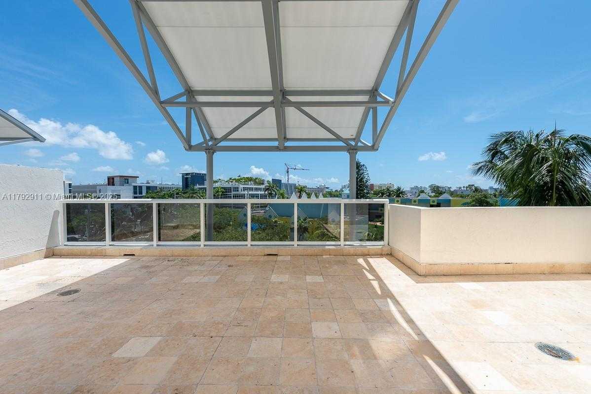 Small Image of 400 ALTON RD #TH-1A, Miami Beach Number 26