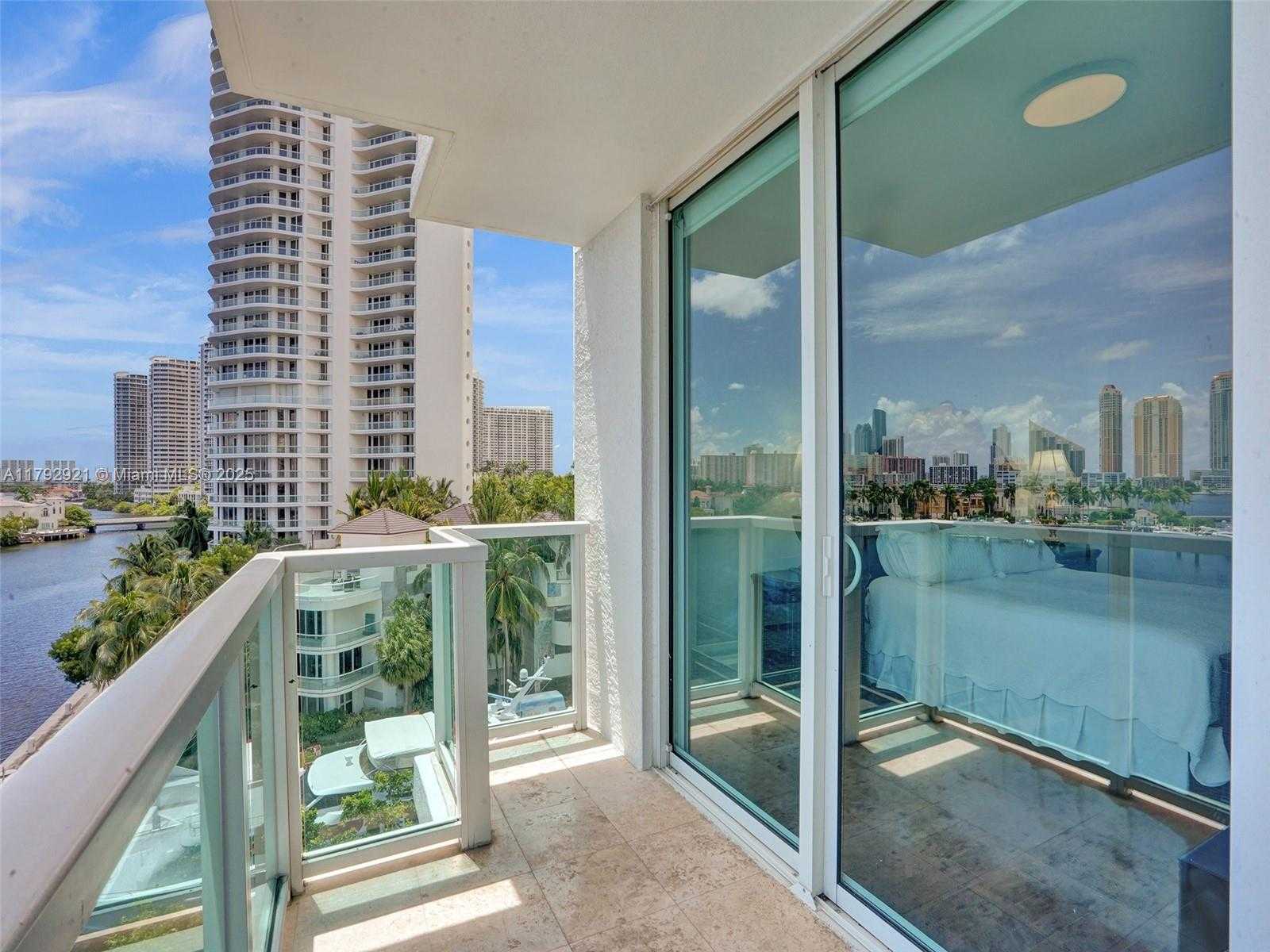Small Image of 3201 NORTH EAST 183RD ST #608, Aventura Number 27