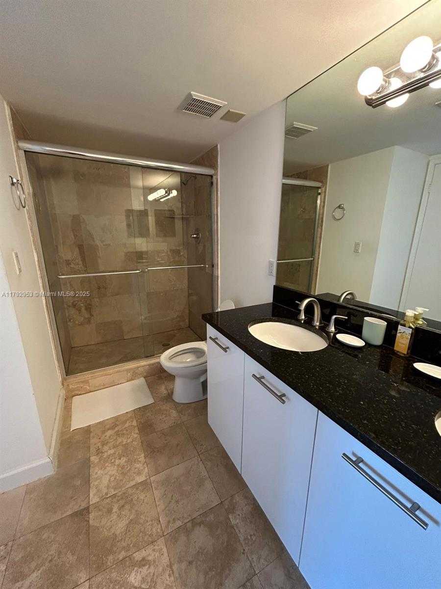 Small Image of 3300 NORTH EAST 192ND ST #1005, Aventura Number 25