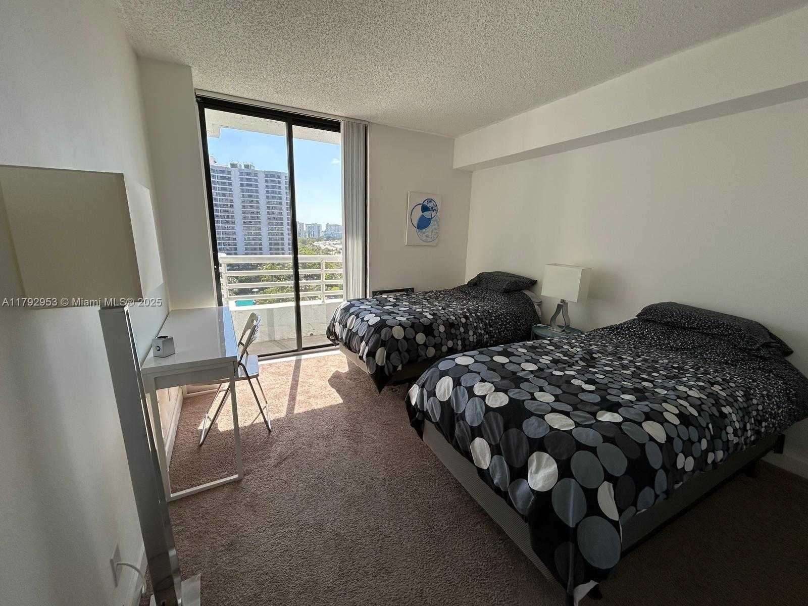 Small Image of 3300 NORTH EAST 192ND ST #1005, Aventura Number 29