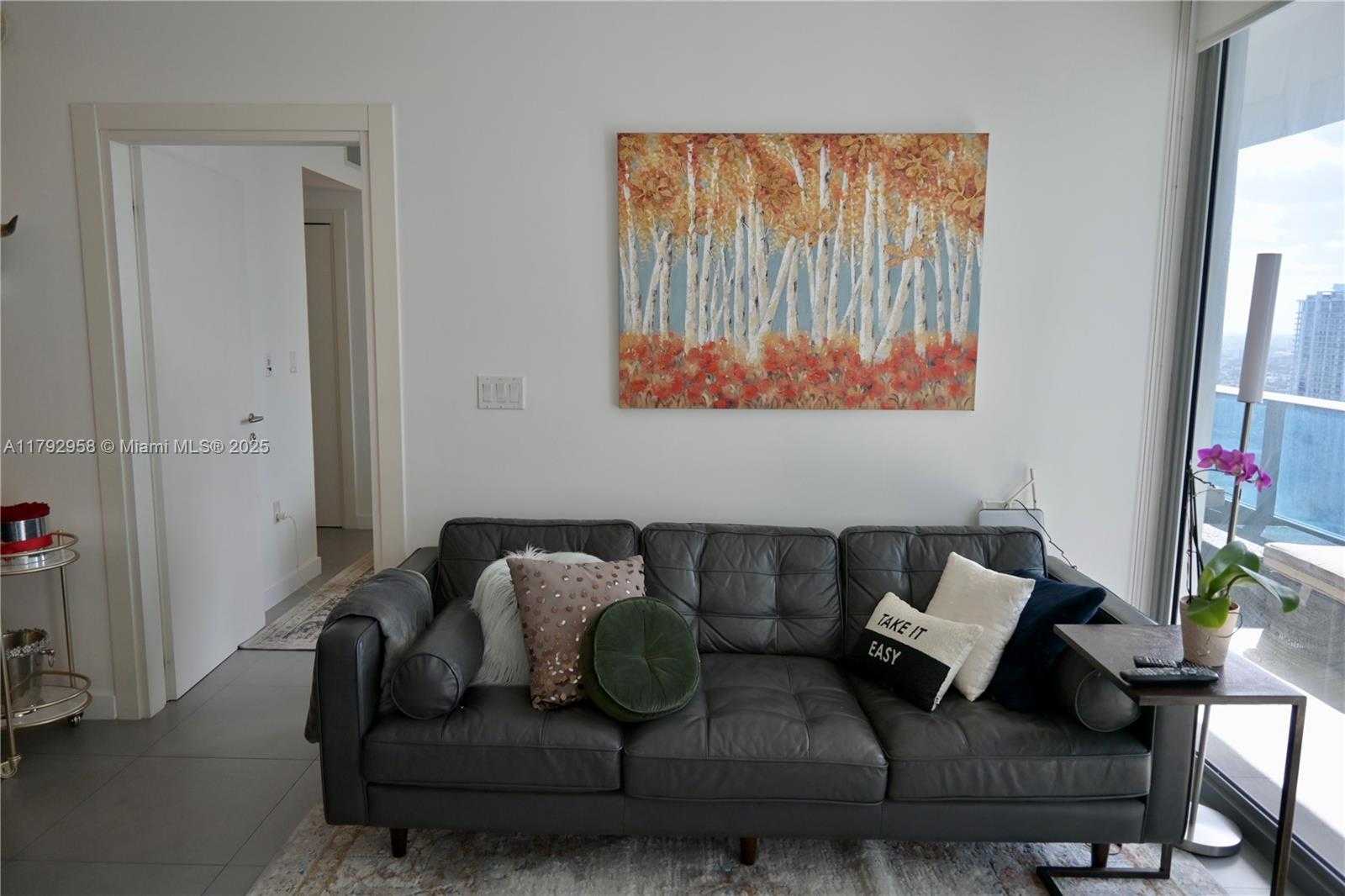Small Image of 200 BISCAYNE BOULEVARD WAY #4109, Miami Number 5