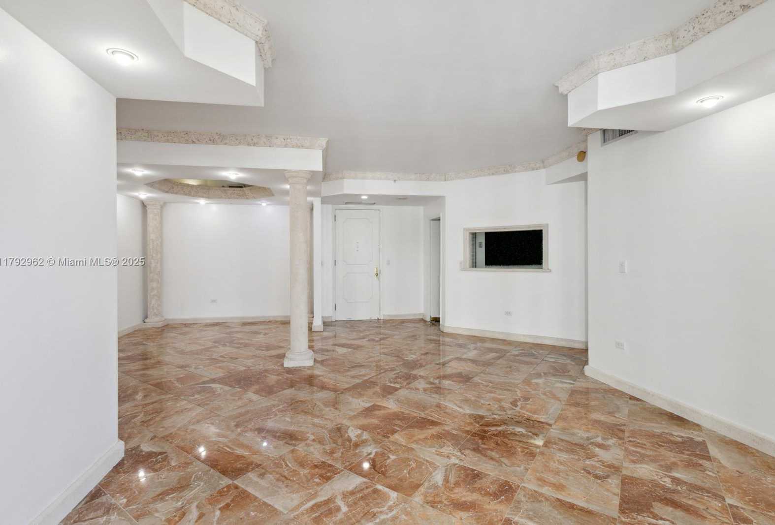 Small Image of 888 BRICKELL KEY DR #1600, Miami Number 16