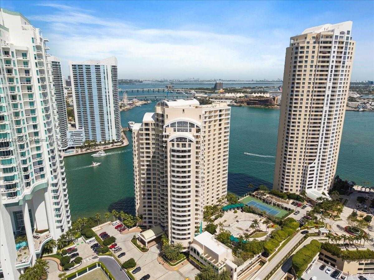 Small Image of 888 BRICKELL KEY DR #1600, Miami Number 20