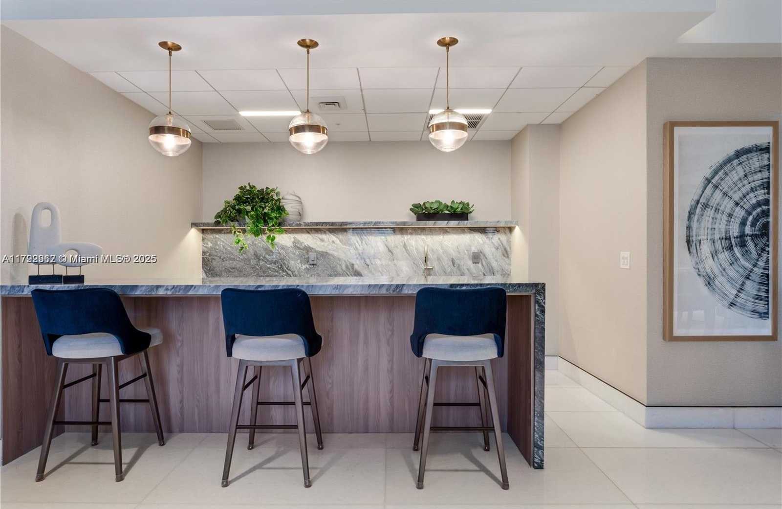 Small Image of 888 BRICKELL KEY DR #1600, Miami Number 26