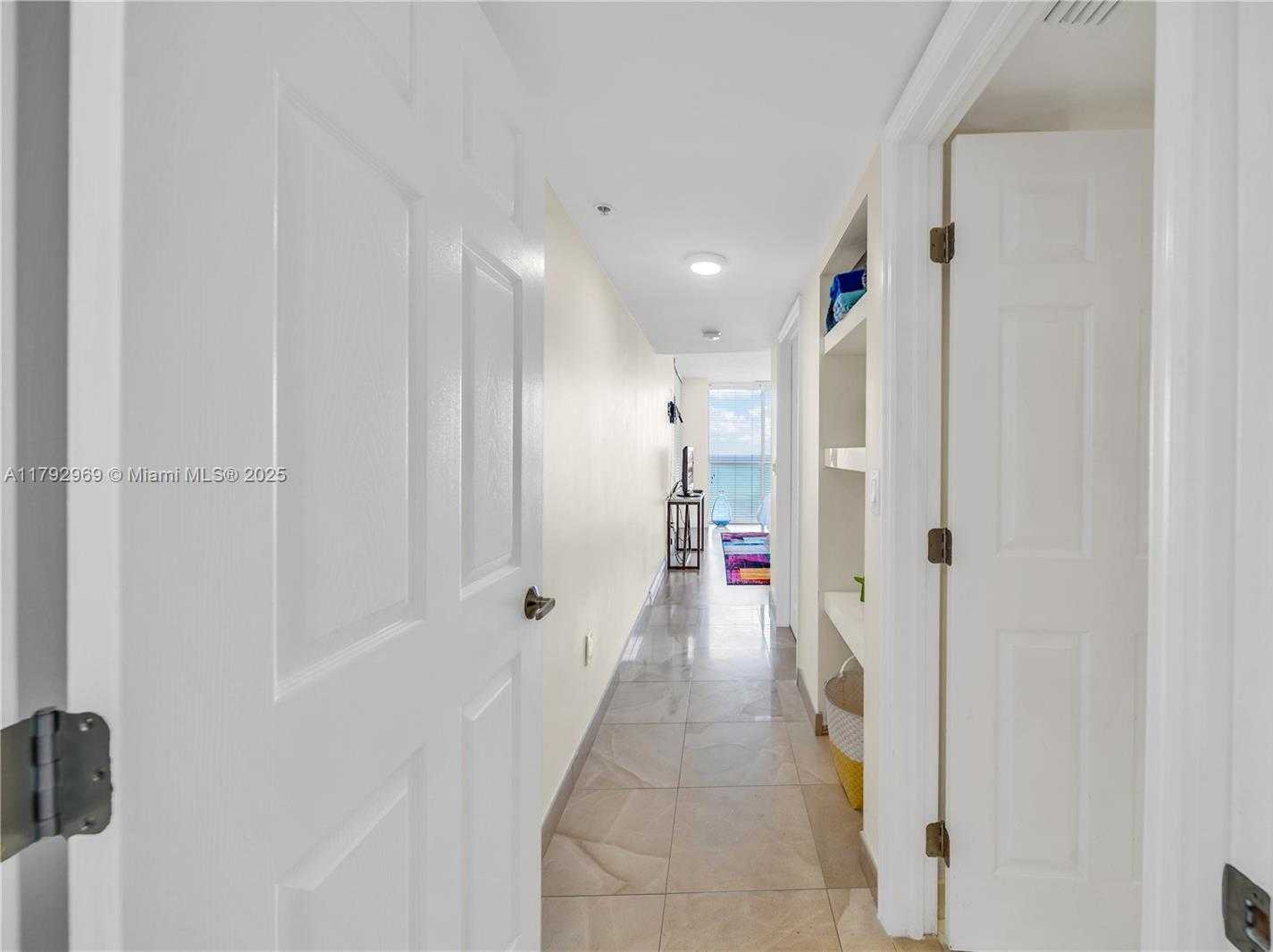 Small Image of 6301 COLLINS AVE #1708, Miami Beach Number 29