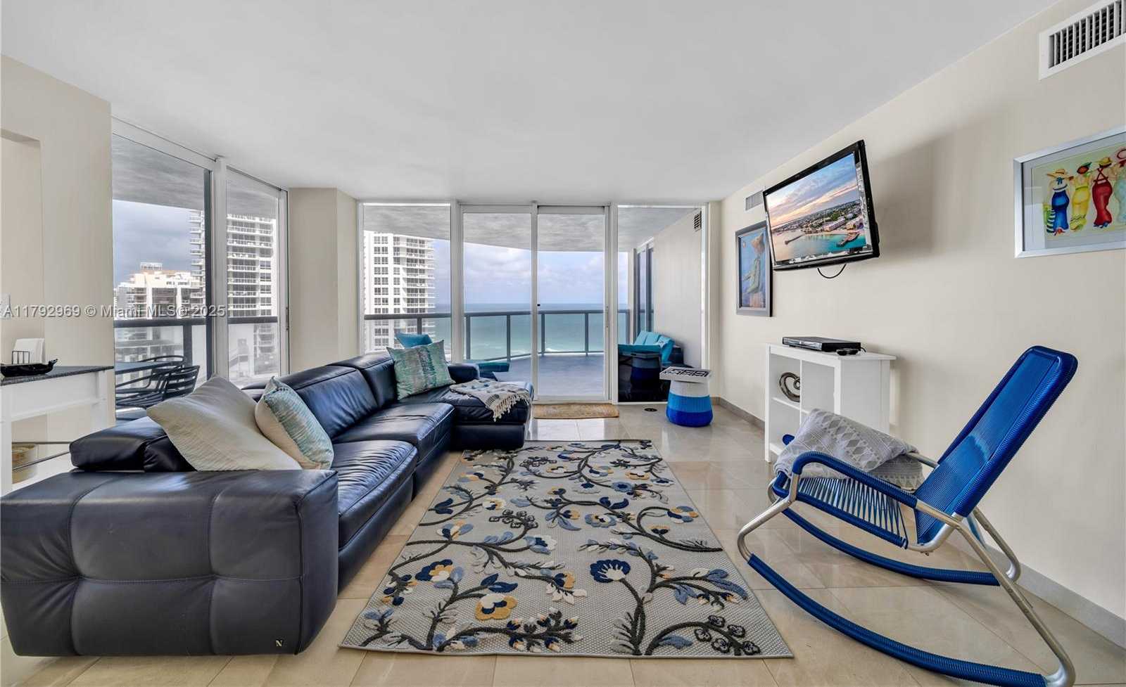 Small Image of 6301 COLLINS AVE #1708, Miami Beach Number 42