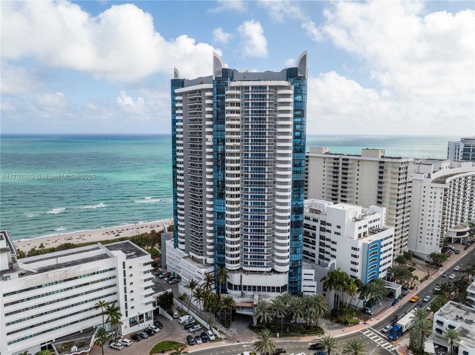 Small Image of 6301 COLLINS AVE #1708, Miami Beach Number 45