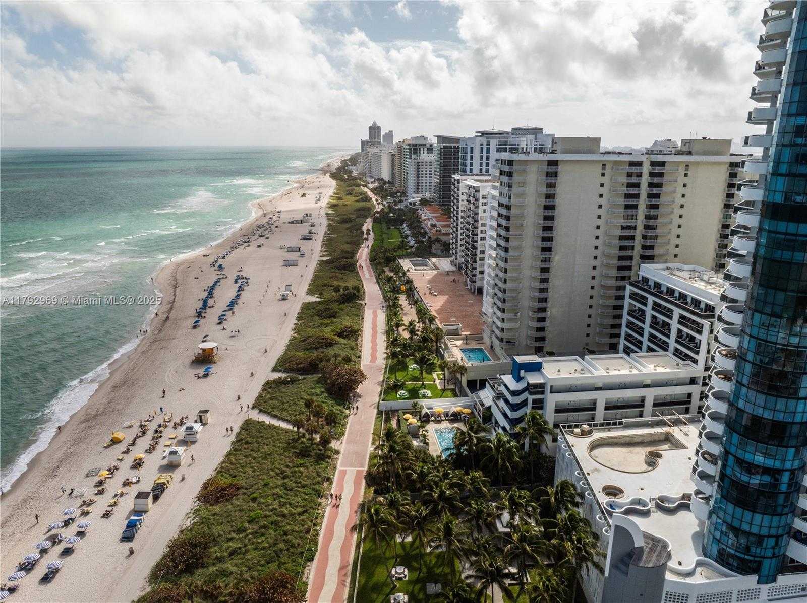 Small Image of 6301 COLLINS AVE #1708, Miami Beach Number 7