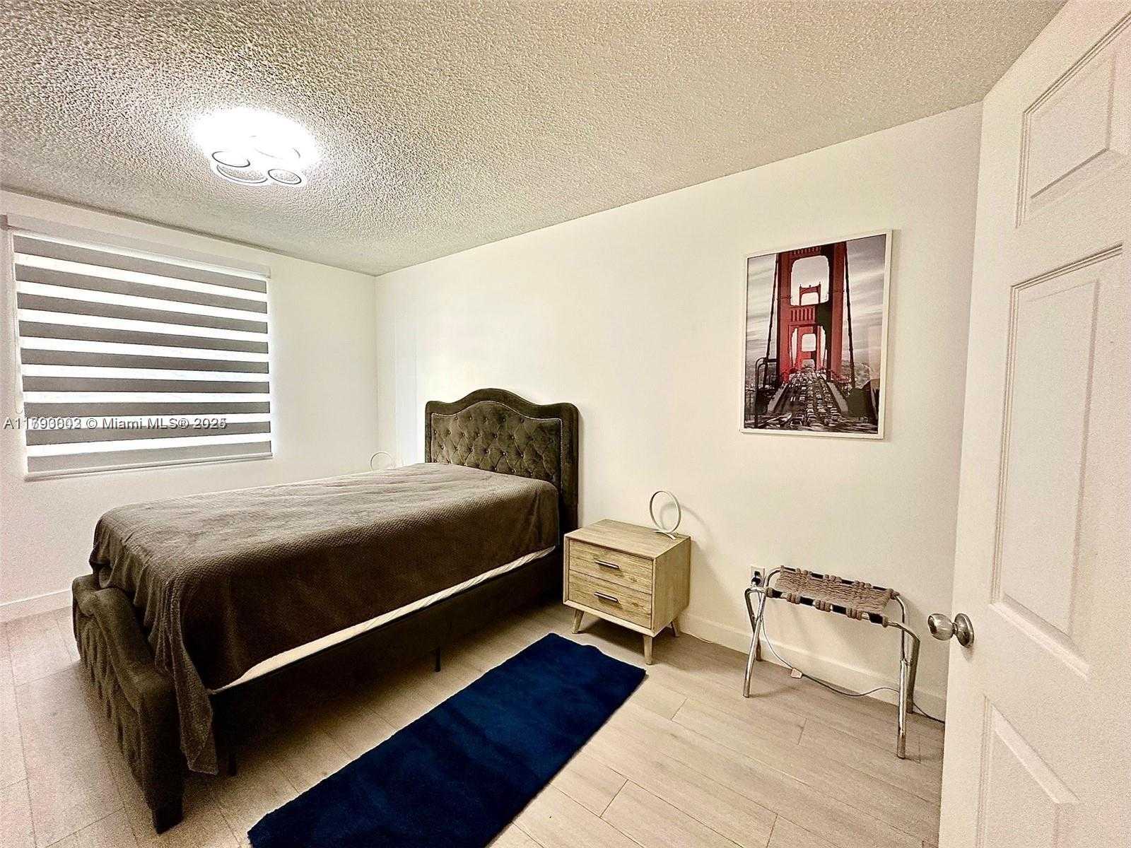 Small Image of 17100 NORTH BAY RD #1209, Sunny Isles Beach Number 13