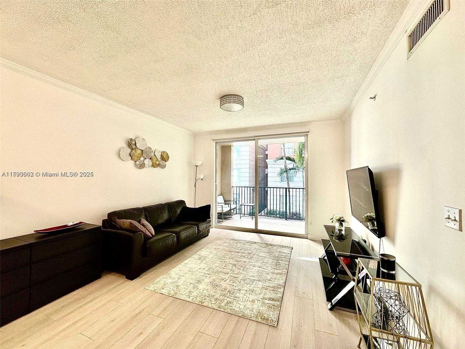 Small Image of 17100 NORTH BAY RD #1209, Sunny Isles Beach Number 2