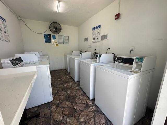 Small Image of 7660 SOUTH WEST 82ND ST #H110, Miami Number 13