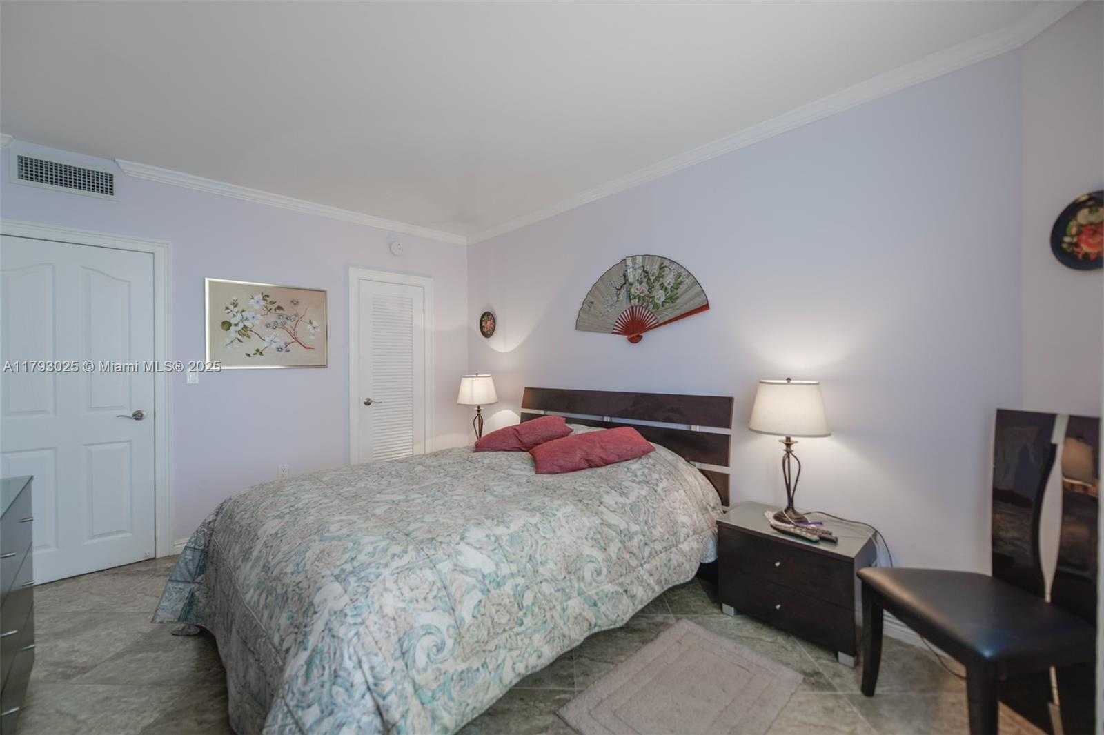 Small Image of 1980 SOUTH OCEAN DR #10P, Hallandale Beach Number 20
