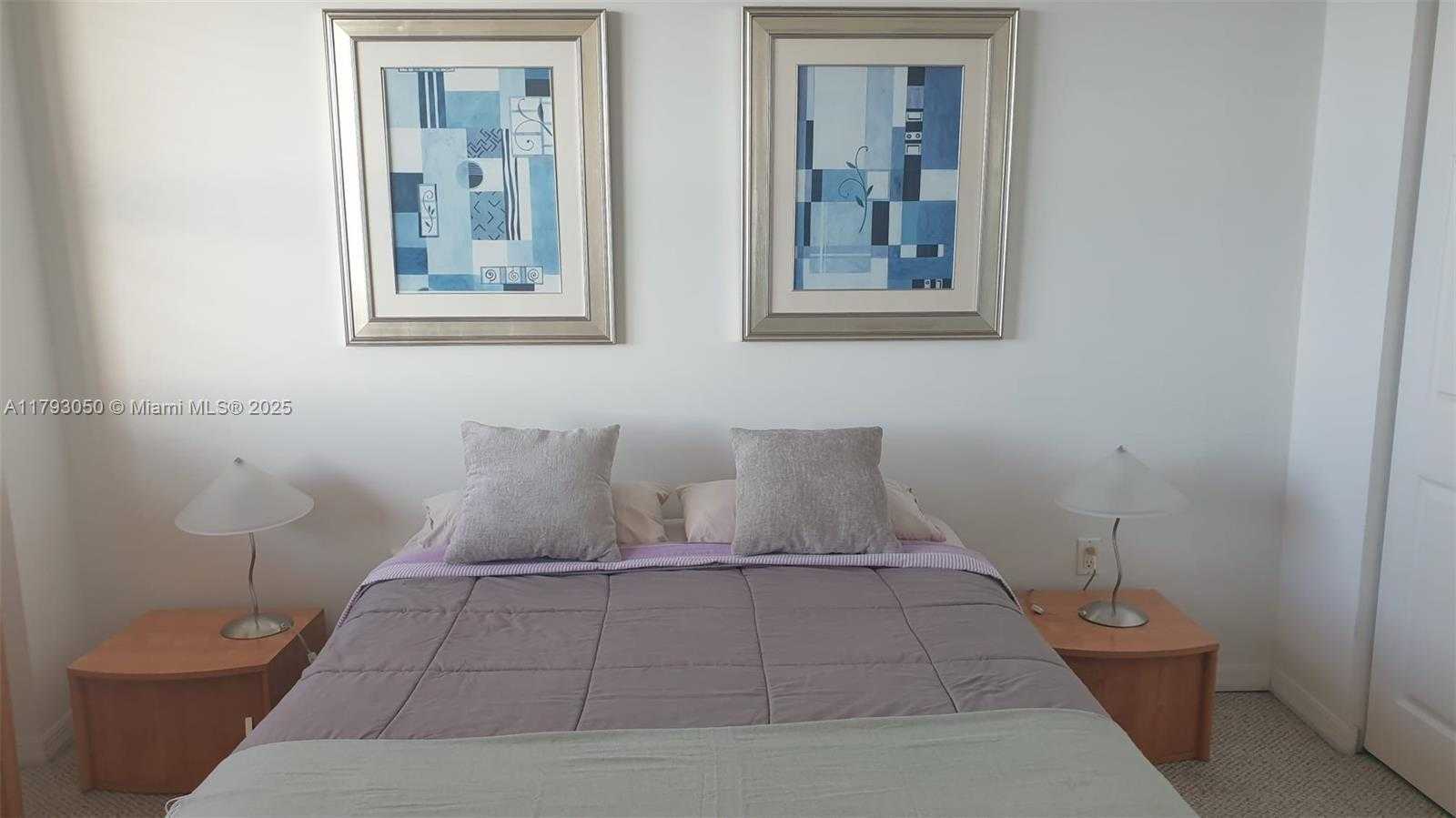 Small Image of 1155 BRICKELL BAY DR #3007, Miami Number 16