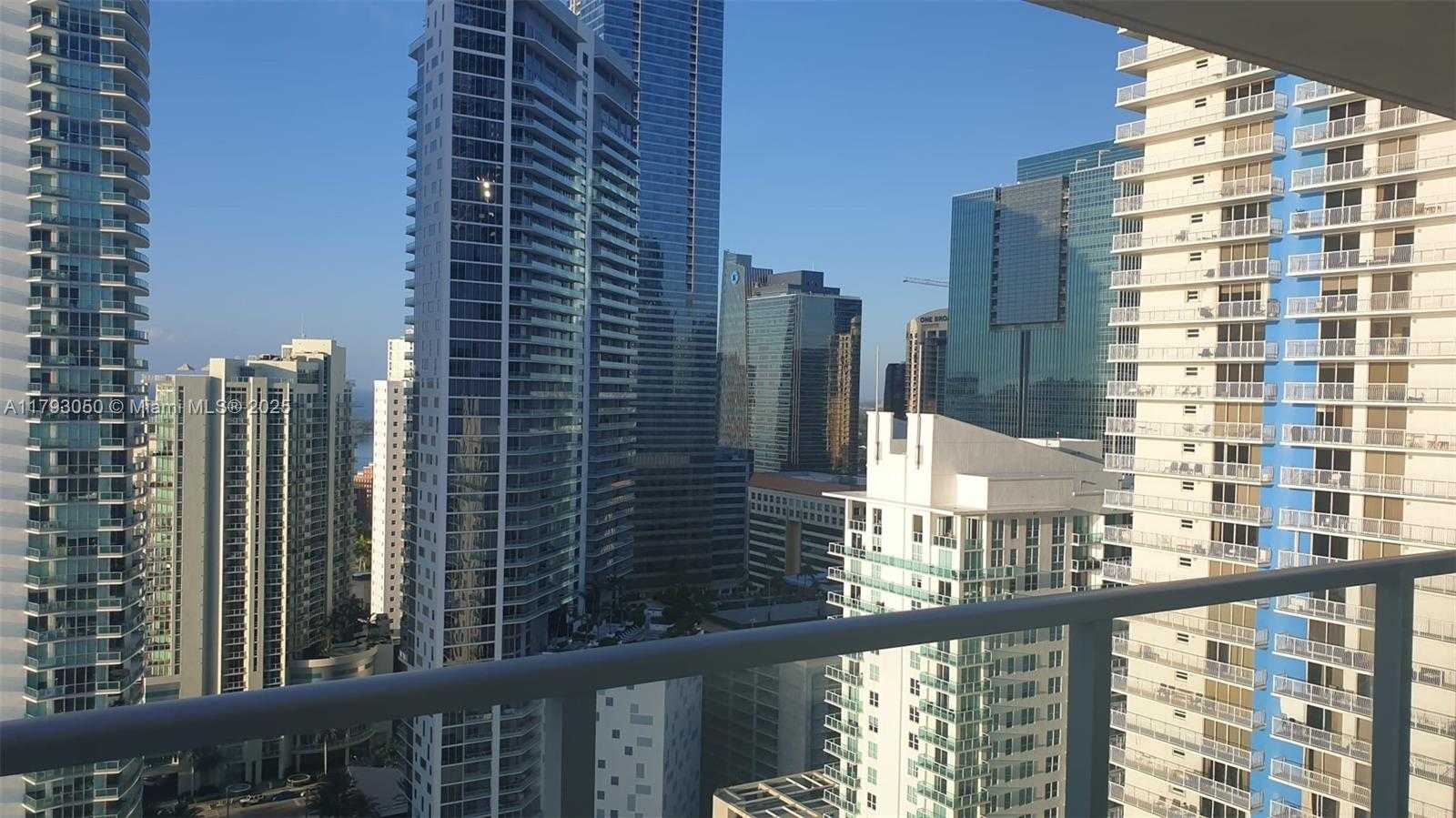 Small Image of 1155 BRICKELL BAY DR #3007, Miami Number 2