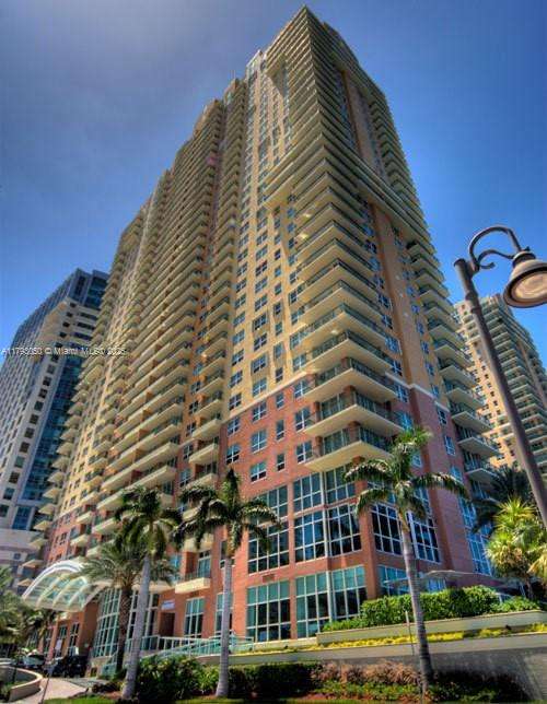 Small Image of 1155 BRICKELL BAY DR #3007, Miami Number 5