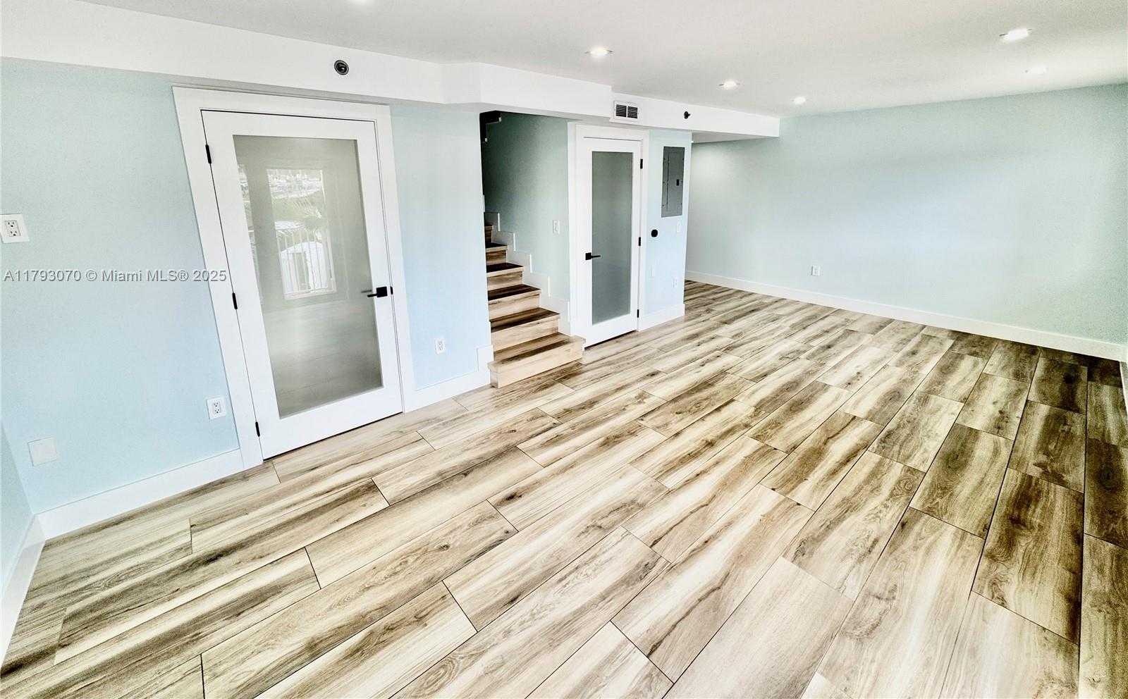Small Image of 2415 NORTH WEST 16 ST RD #101, Miami Number 10