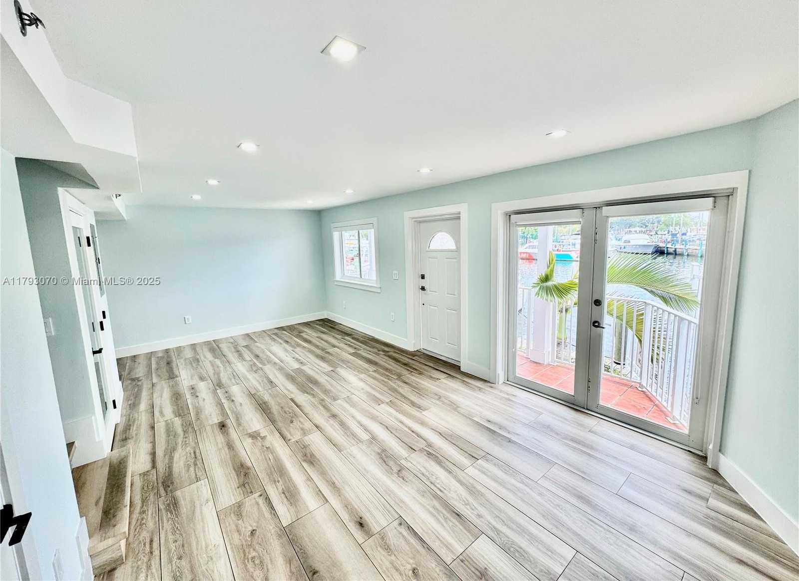 Small Image of 2415 NORTH WEST 16 ST RD #101, Miami Number 11