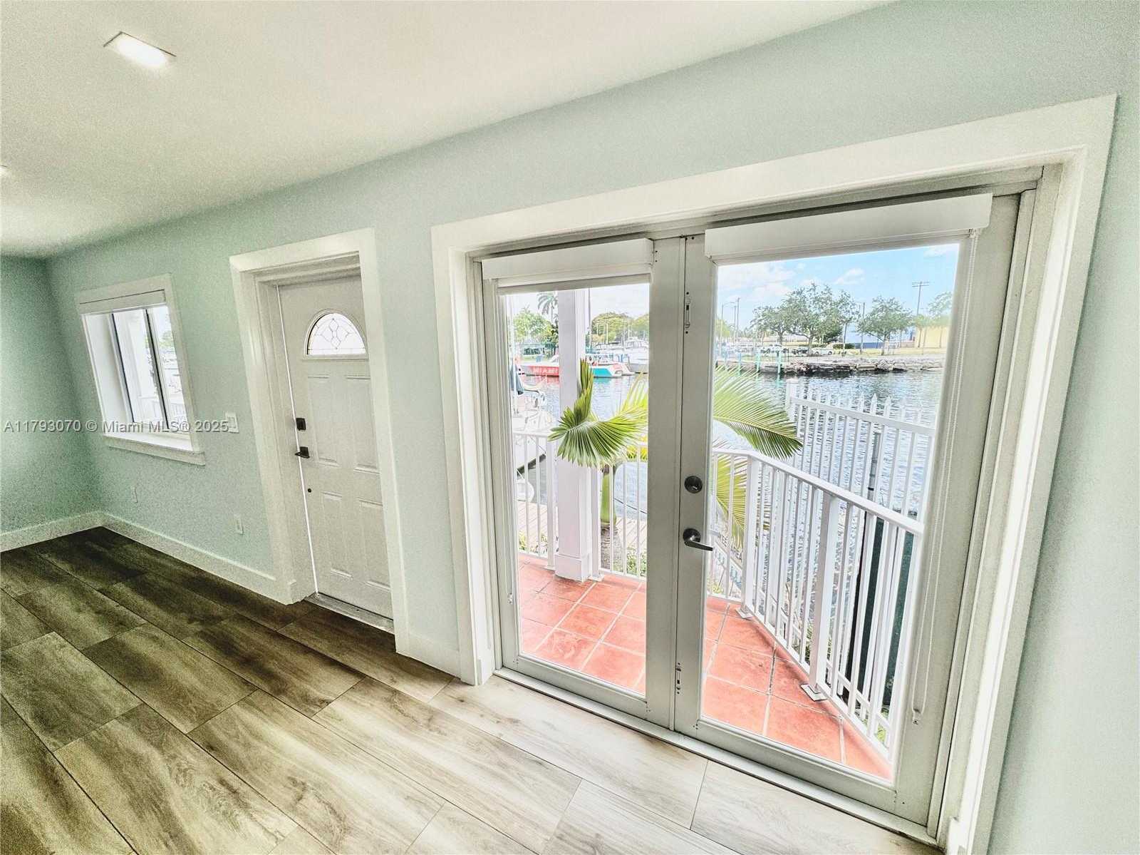 Small Image of 2415 NORTH WEST 16 ST RD #101, Miami Number 12