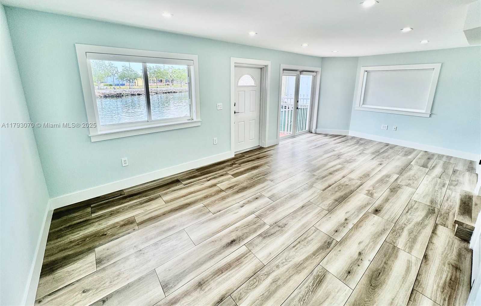 Small Image of 2415 NORTH WEST 16 ST RD #101, Miami Number 16