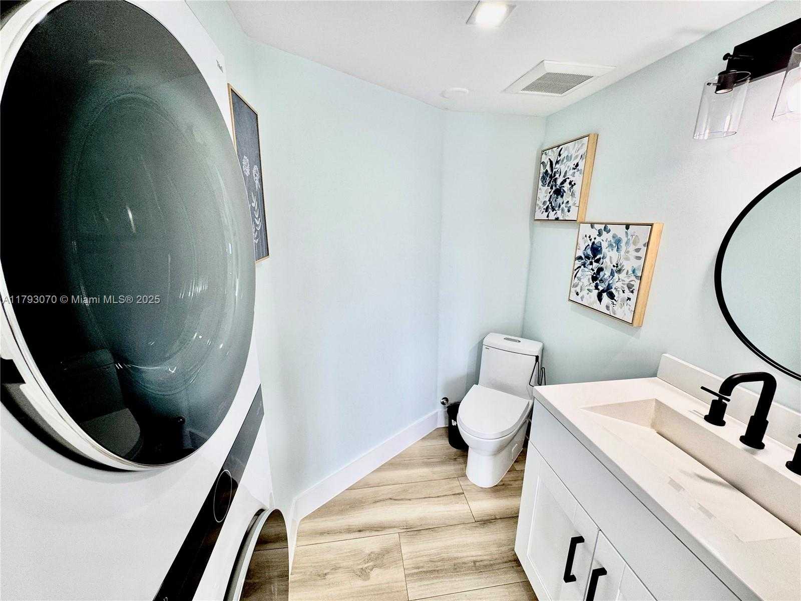 Small Image of 2415 NORTH WEST 16 ST RD #101, Miami Number 18