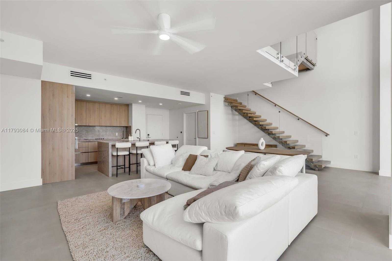 Small Image of 92 SOUTH WEST 3RD ST #5204, Miami Number 5