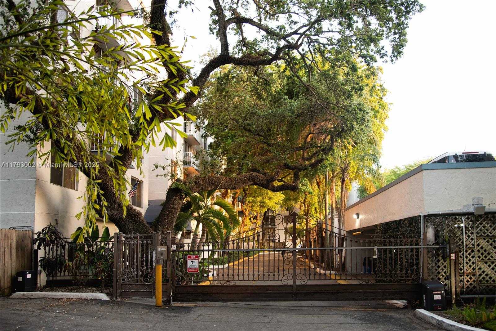 Small Image of 1720 NORTH WEST N RIVER DR #607, Miami Number 2