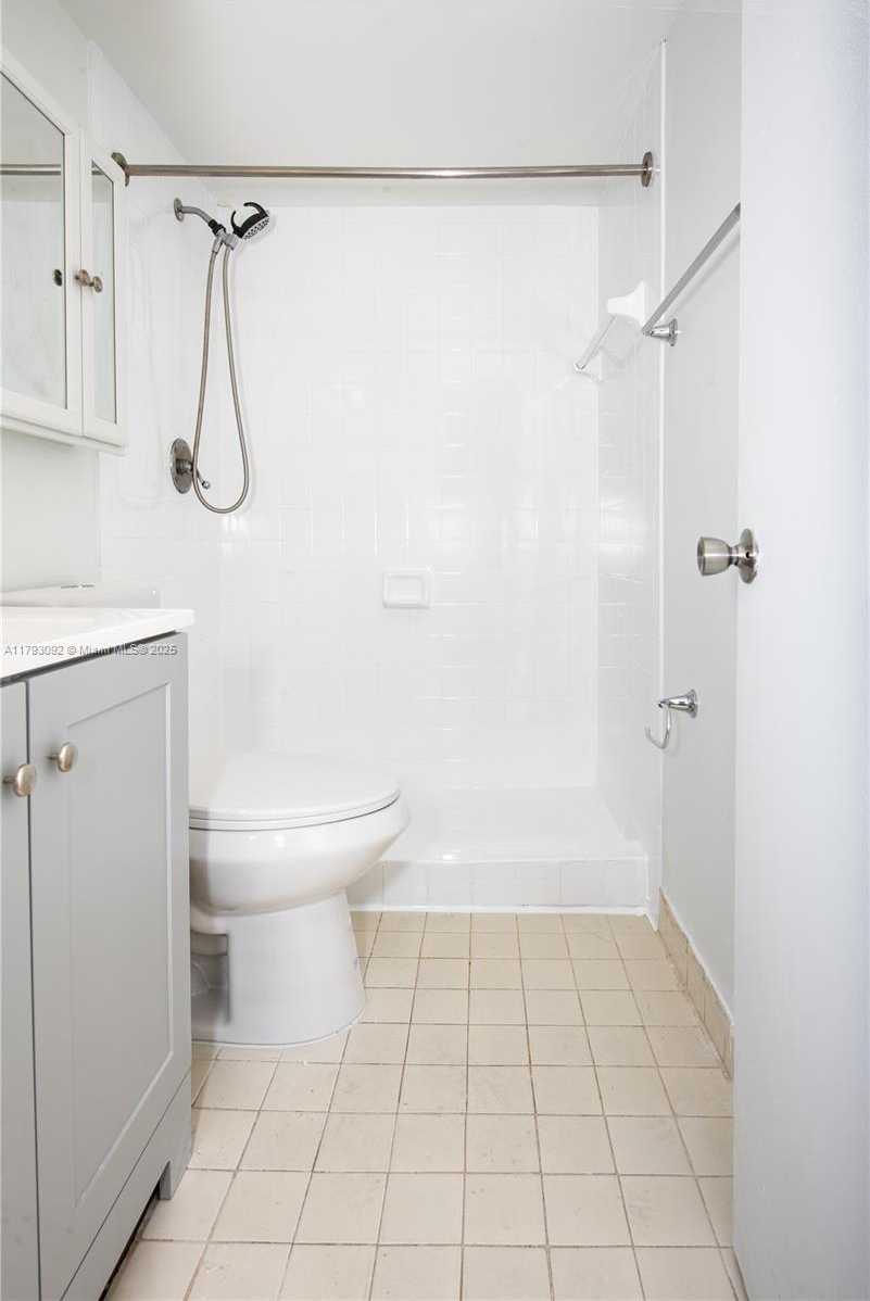Small Image of 1720 NORTH WEST N RIVER DR #607, Miami Number 20