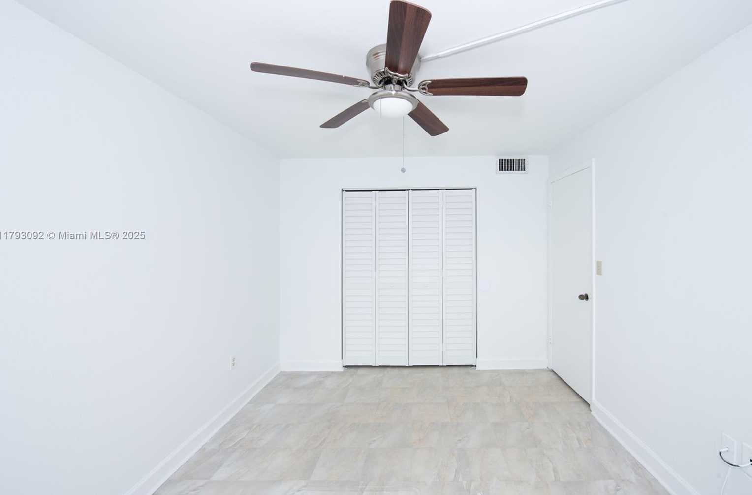 Small Image of 1720 NORTH WEST N RIVER DR #607, Miami Number 24