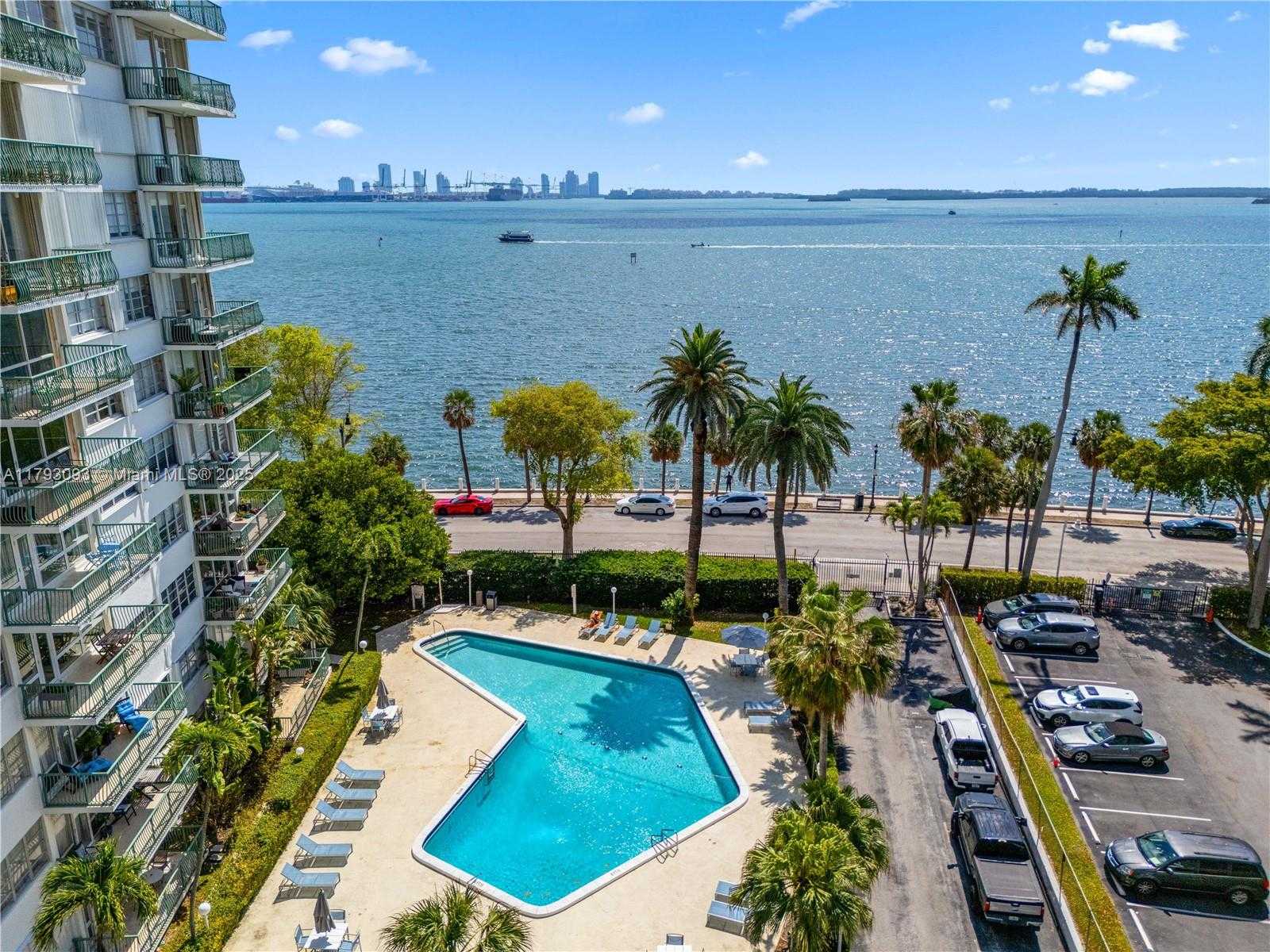 Small Image of 1408 BRICKELL BAY DR #704, Miami Number 27
