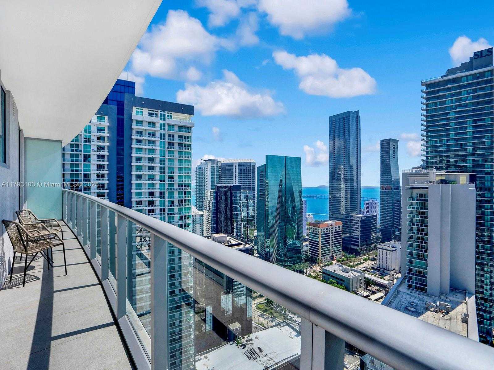 Small Image of 1100 SOUTH MIAMI AVE #3704, Miami Number 16