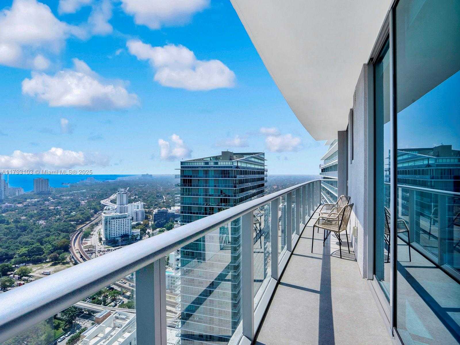 Small Image of 1100 SOUTH MIAMI AVE #3704, Miami Number 18