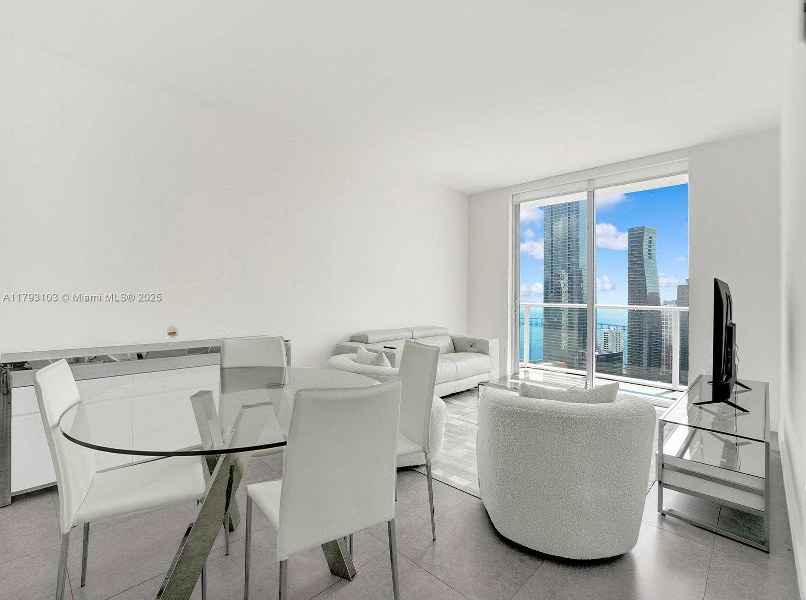 Small Image of 1100 SOUTH MIAMI AVE #3704, Miami Number 4