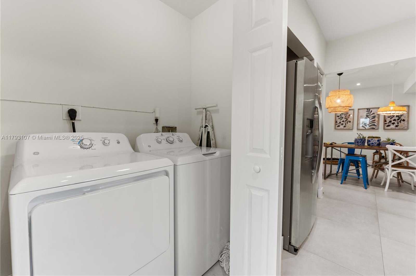 Small Image of 38 NORTH EAST 50TH ST, Miami Number 35