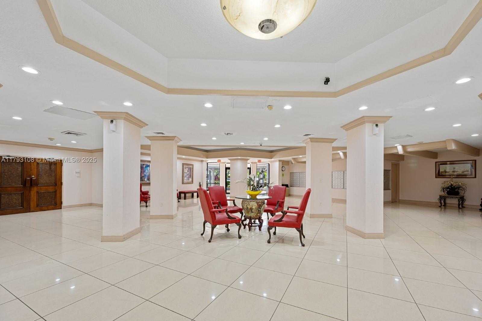 Small Image of 1300 NORTH EAST MIAMI GARDENS DR #621E, Miami Number 5